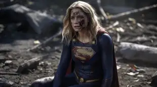 botter17_fully_body_photo_of_supergirl_bruised_and_hurt_with_ri_efbb0c73-6b06-440d-8470-5bb1b40cdfc7.png
